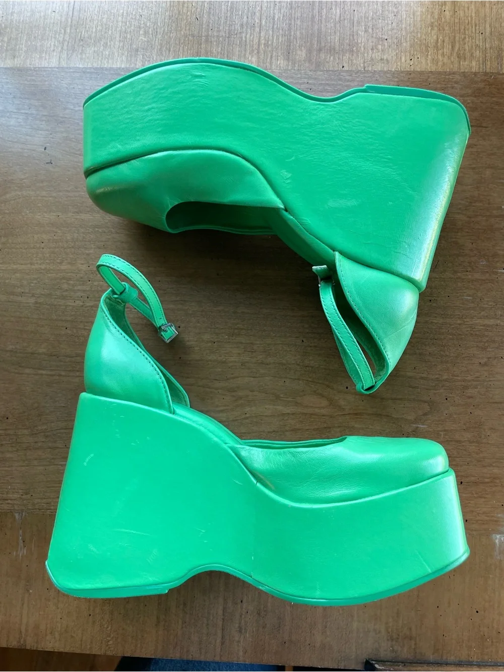 SCHUTZ Green Dunna Platform Pumps with Ankle Strap size EU 39 US 8/8.5